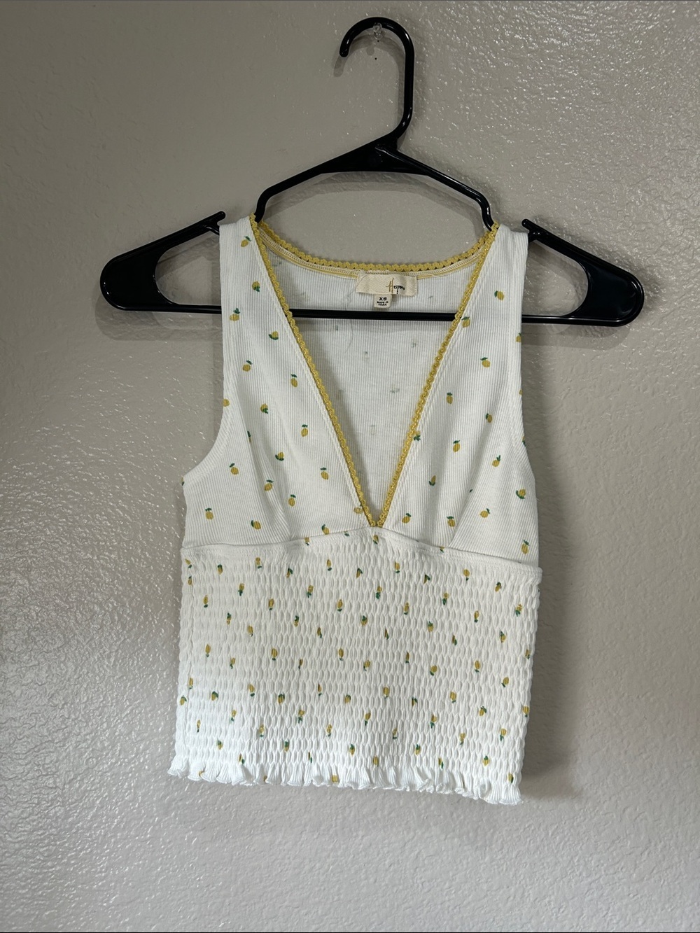 Beautiful Fun White Yellow Lemon Print Smocked V Neck Tank Top Summer TC0020